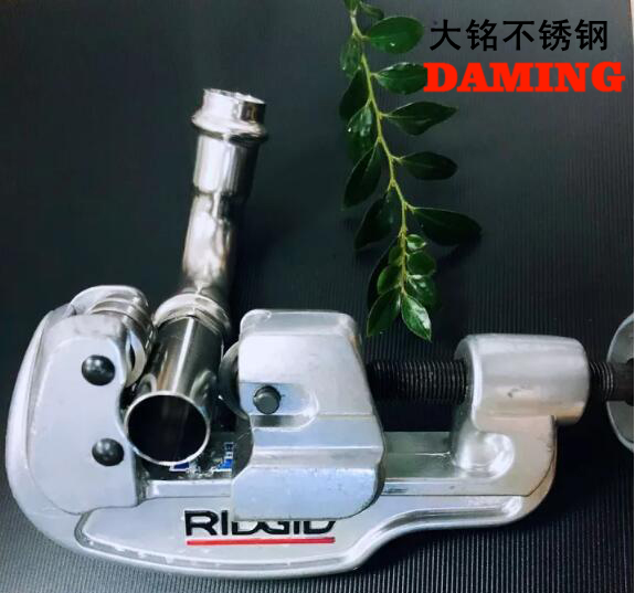 蜜桃网站在线观看激情69蜜桃一区二区三区割刀